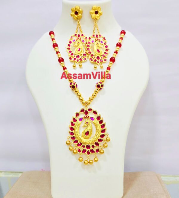 Assamese traditional pure silver based 24kt gold foiled real stone Mayur necklace set